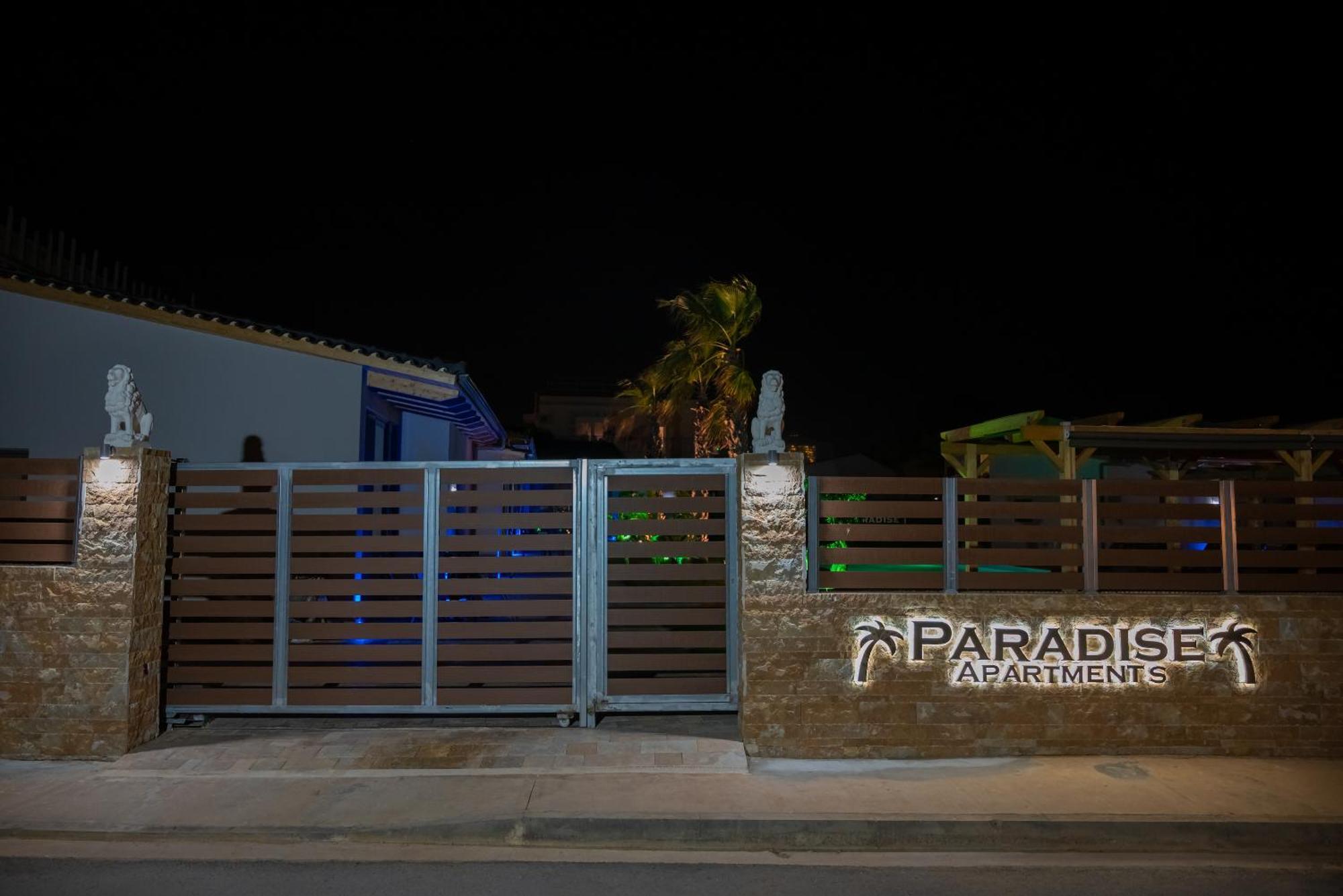 Paradise Apartments Artemida Eksteriør bilde
