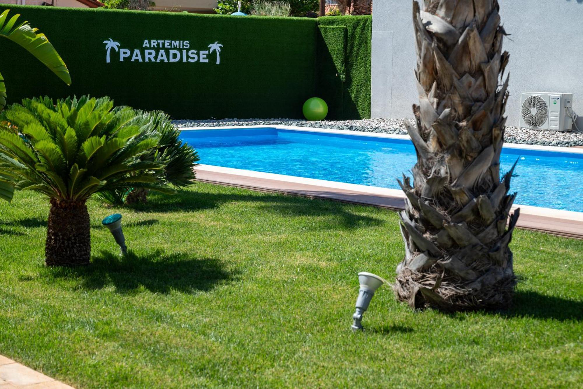 Paradise Apartments Artemida Eksteriør bilde